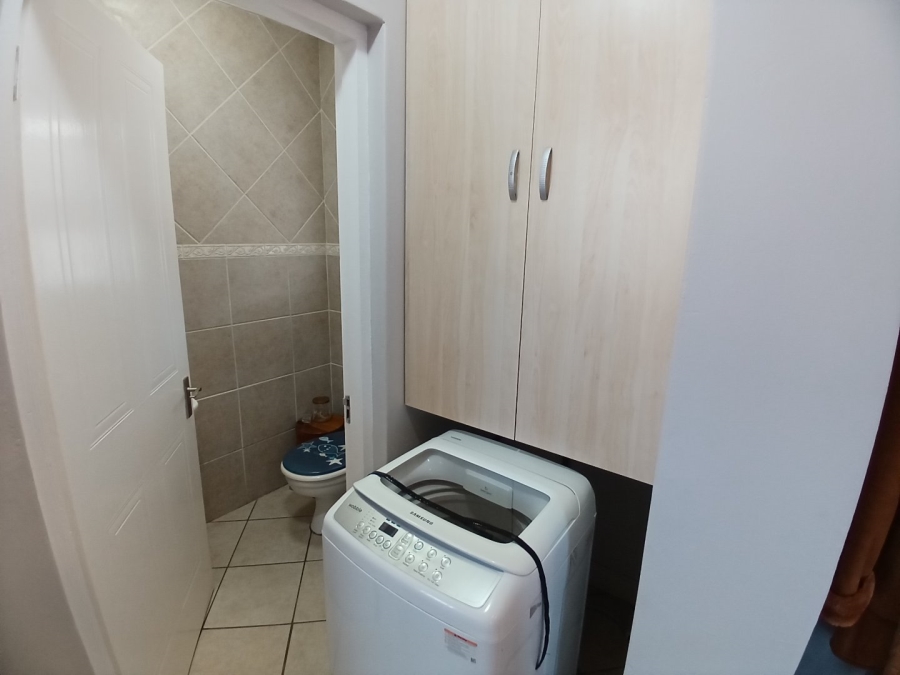 1 Bedroom Property for Sale in Reebok Western Cape